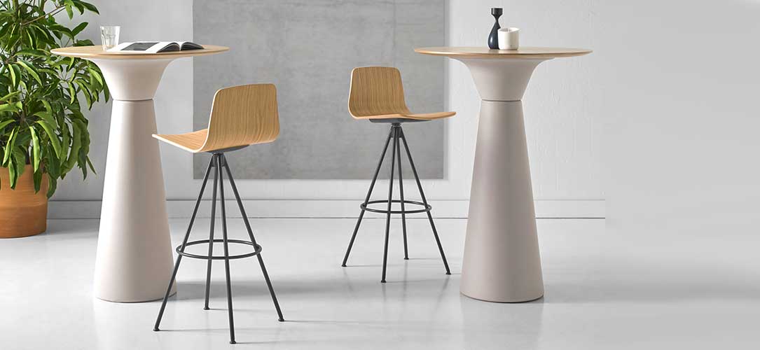 Varya Wood Stool